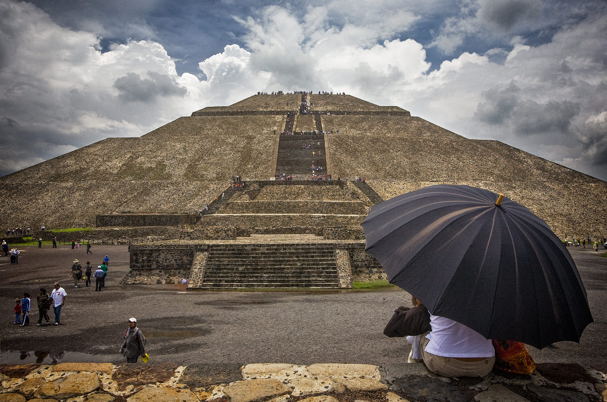 Pyramid of the Sun, Canon 5D with 16-35 f2.8 lens set to 26mm and f/22, 1/80 sec, ISO 400