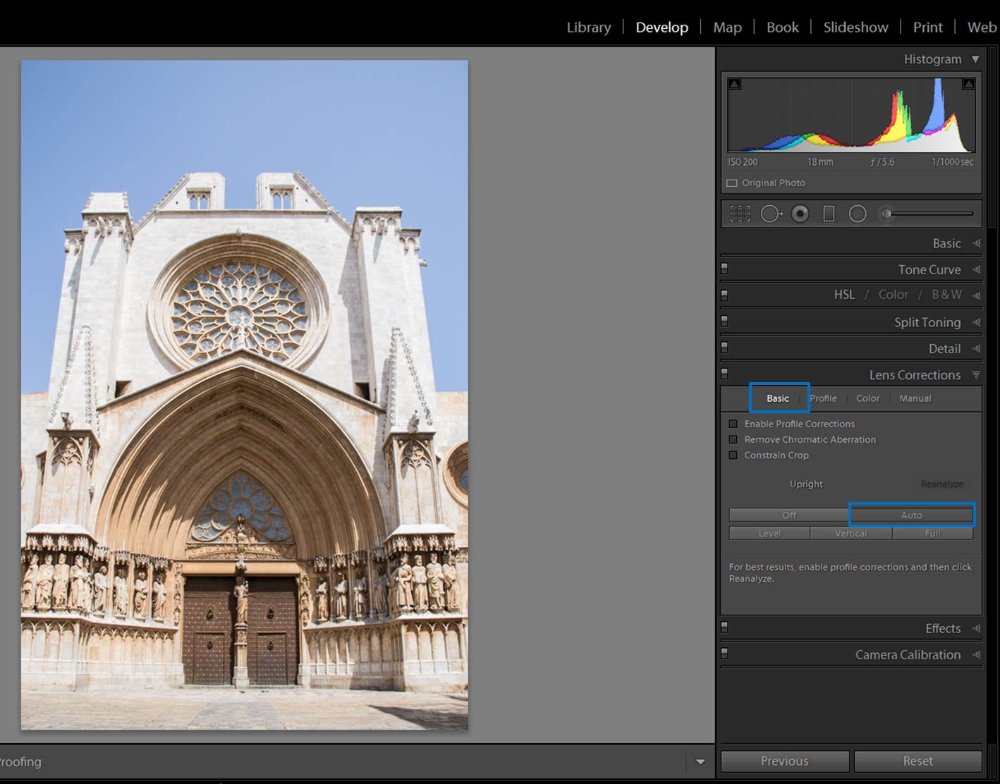 Architecture distortion