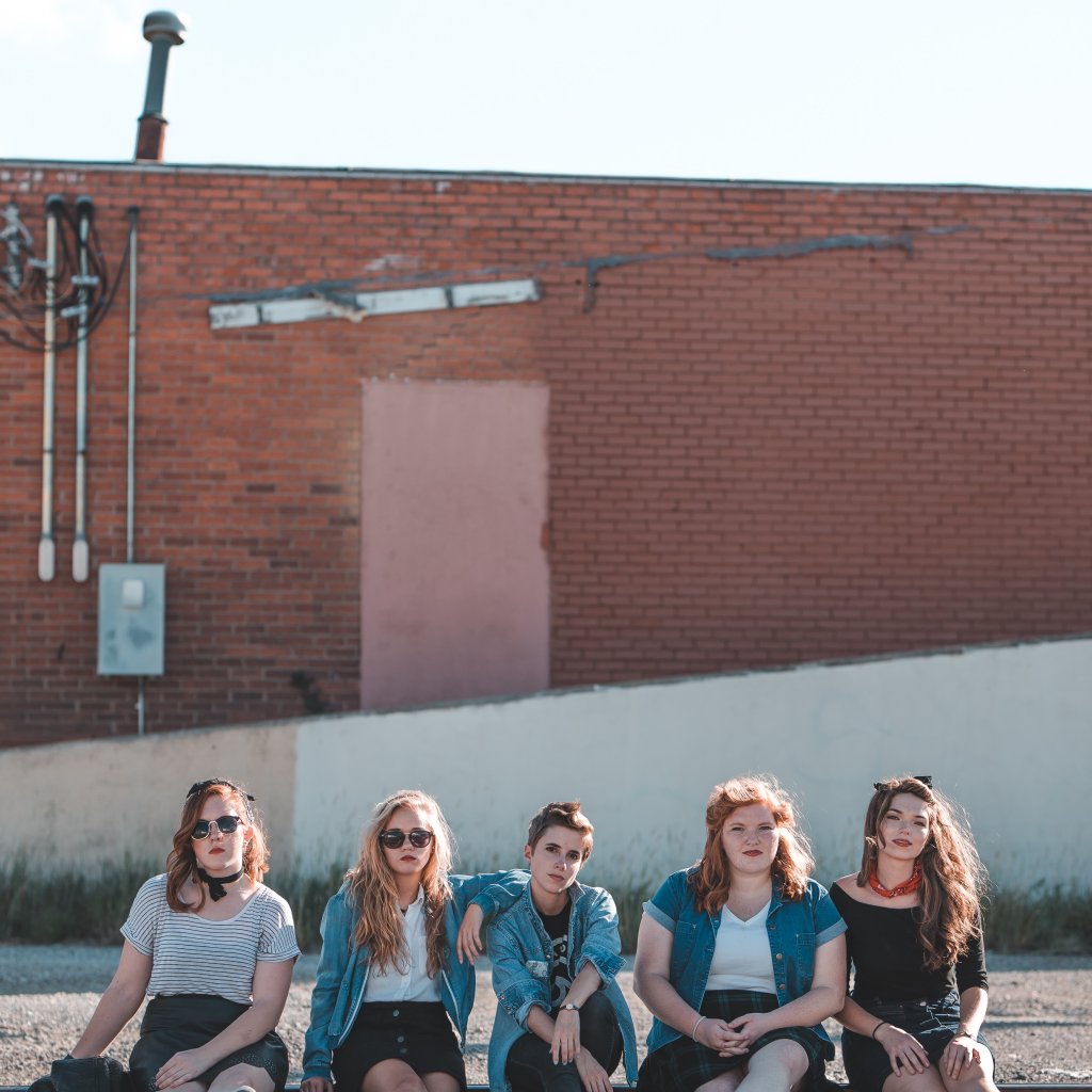 friends modelling for a photo