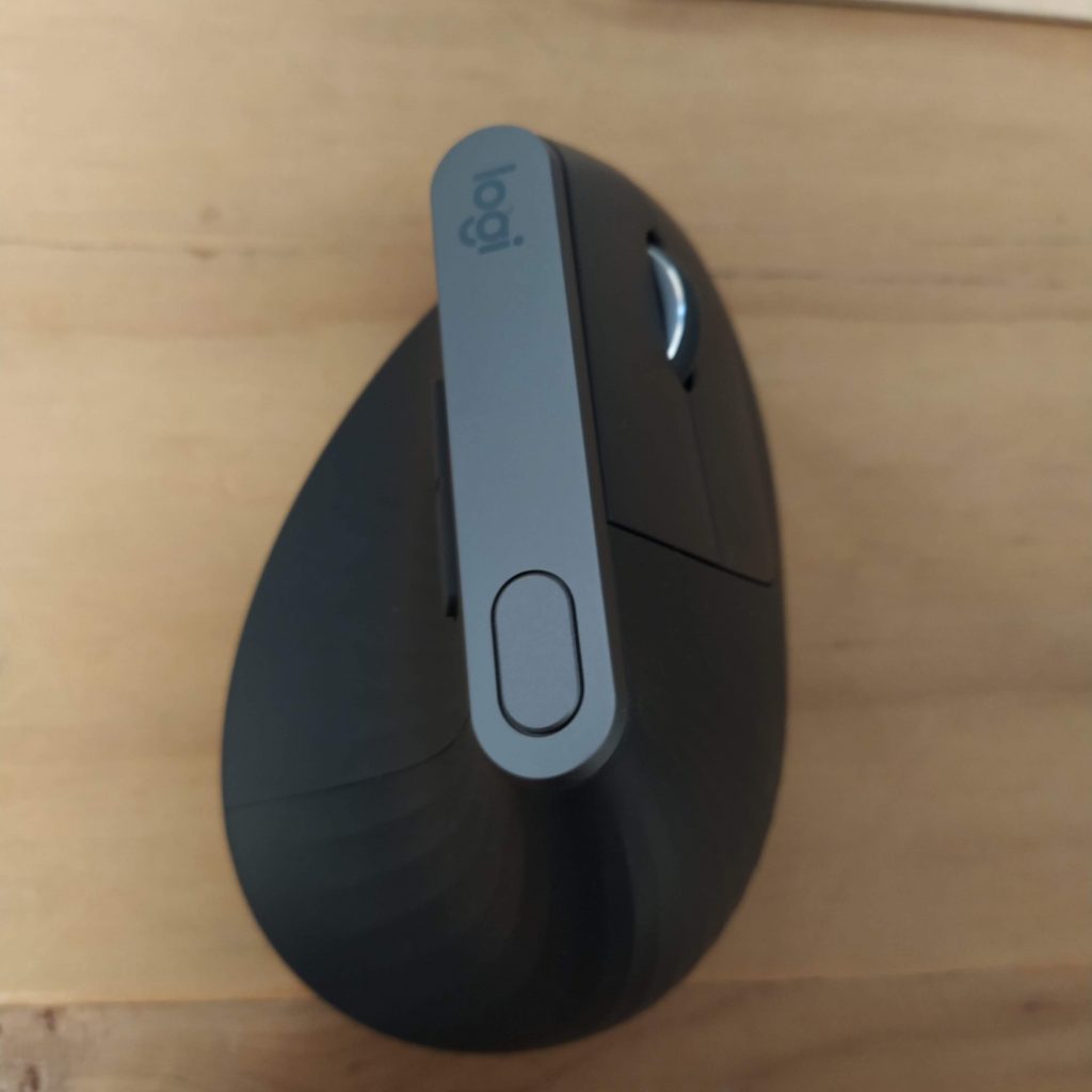 Logitech MX Vertical advanced ergonomic wireless mouse review