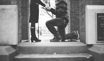 How to Take Engagement Photos