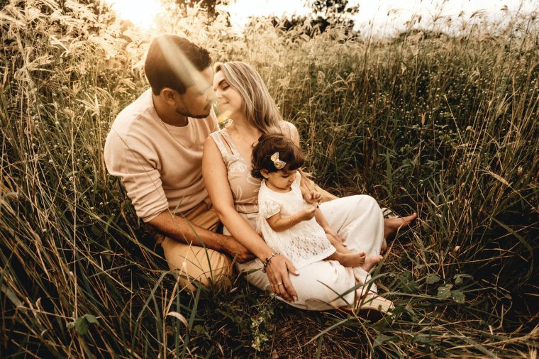 Family Photo Ideas To Try Out This Weekend | PhotographyTalk